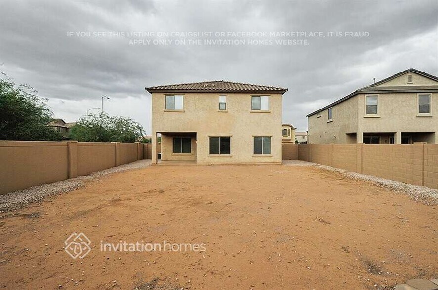 Building Photo - 11037 E Santino Ave