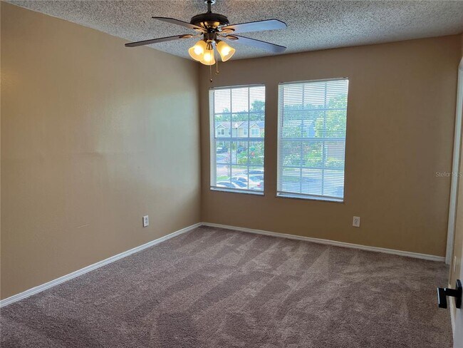 Building Photo - 11747 Whitewing Ct