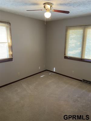 Building Photo - 809 Matthies Dr