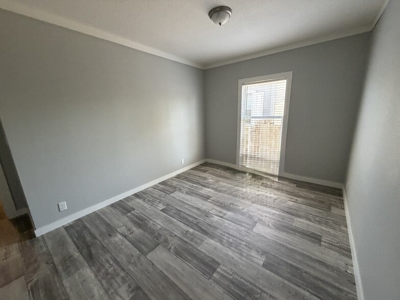 Building Photo - 216 Alabama Trl