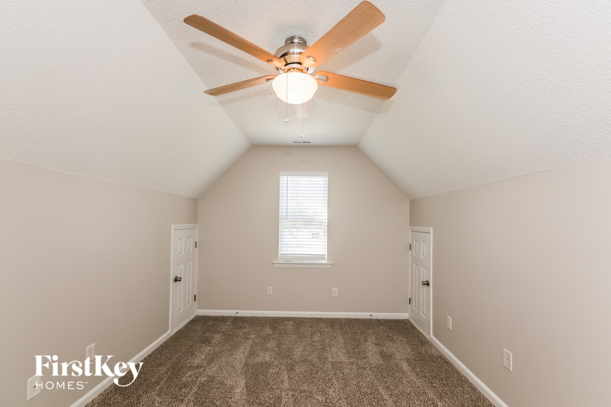 Building Photo - 1051 Enderbury Dr