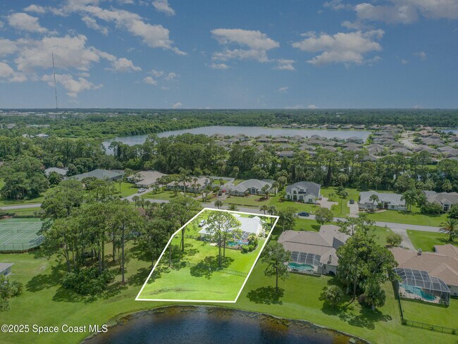 Building Photo - 3897 Peacock Dr