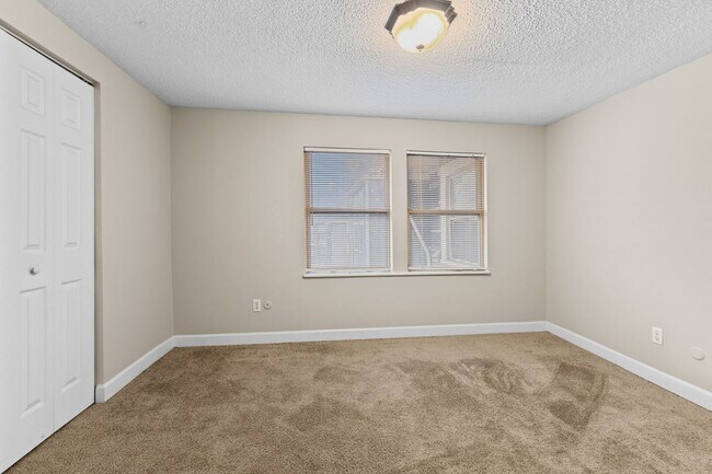 Building Photo - 3609 Balsam Ave
