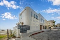 Building Photo - 1724 Bluff Pl