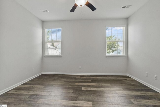 Building Photo - 829 Appleby Dr