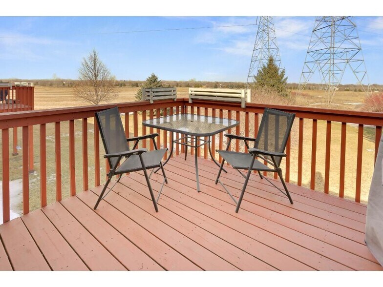 Building Photo - 2059 Brittany Ct