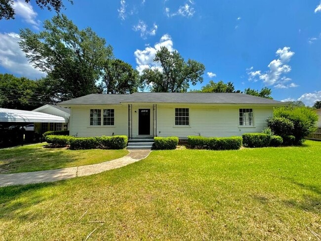 Building Photo - 4106 Texas Blvd