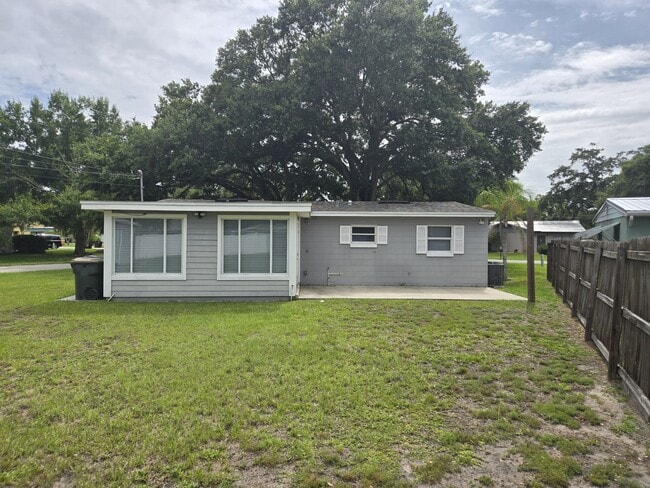 Building Photo - 337 Alabama Ave