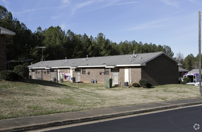 Building Photo - Walker Street Apartments  