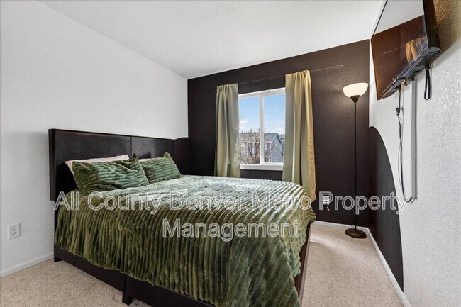 Building Photo - 9611 Elk Mountain Cir