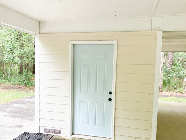 Building Photo - 5140 Skiff Ln