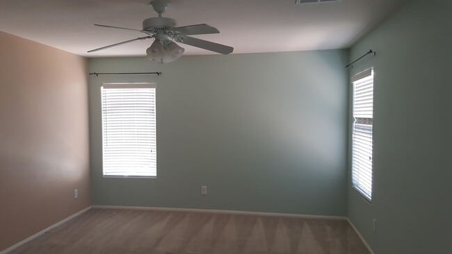 Building Photo - Beautiful 4Bed/3Bath/2Car home located within the Iron Mountain Ranch Community