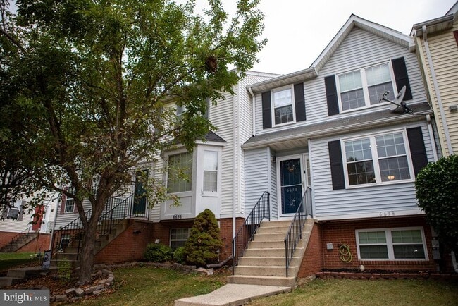 Building Photo - 6658 Seagull Ct