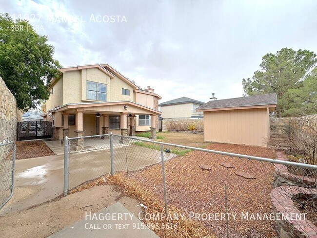 Building Photo - 11927 Manuel Acosta Dr