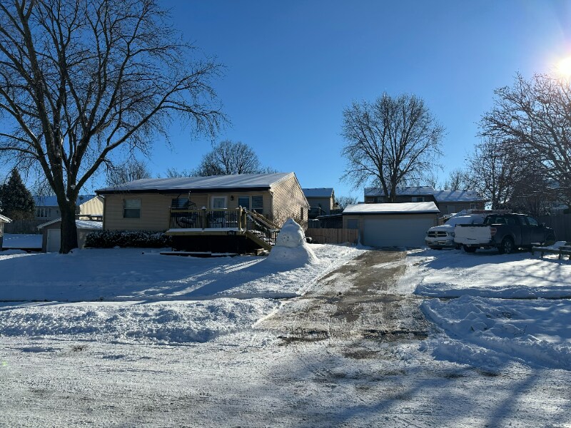 Building Photo - 1511 Hyvue St