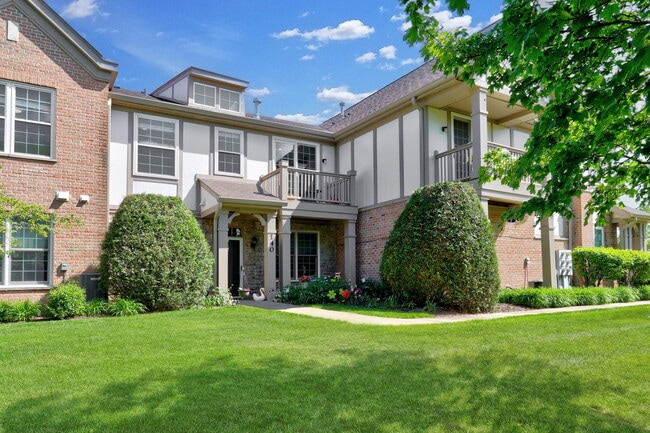 Building Photo - 210 Rosehall Dr