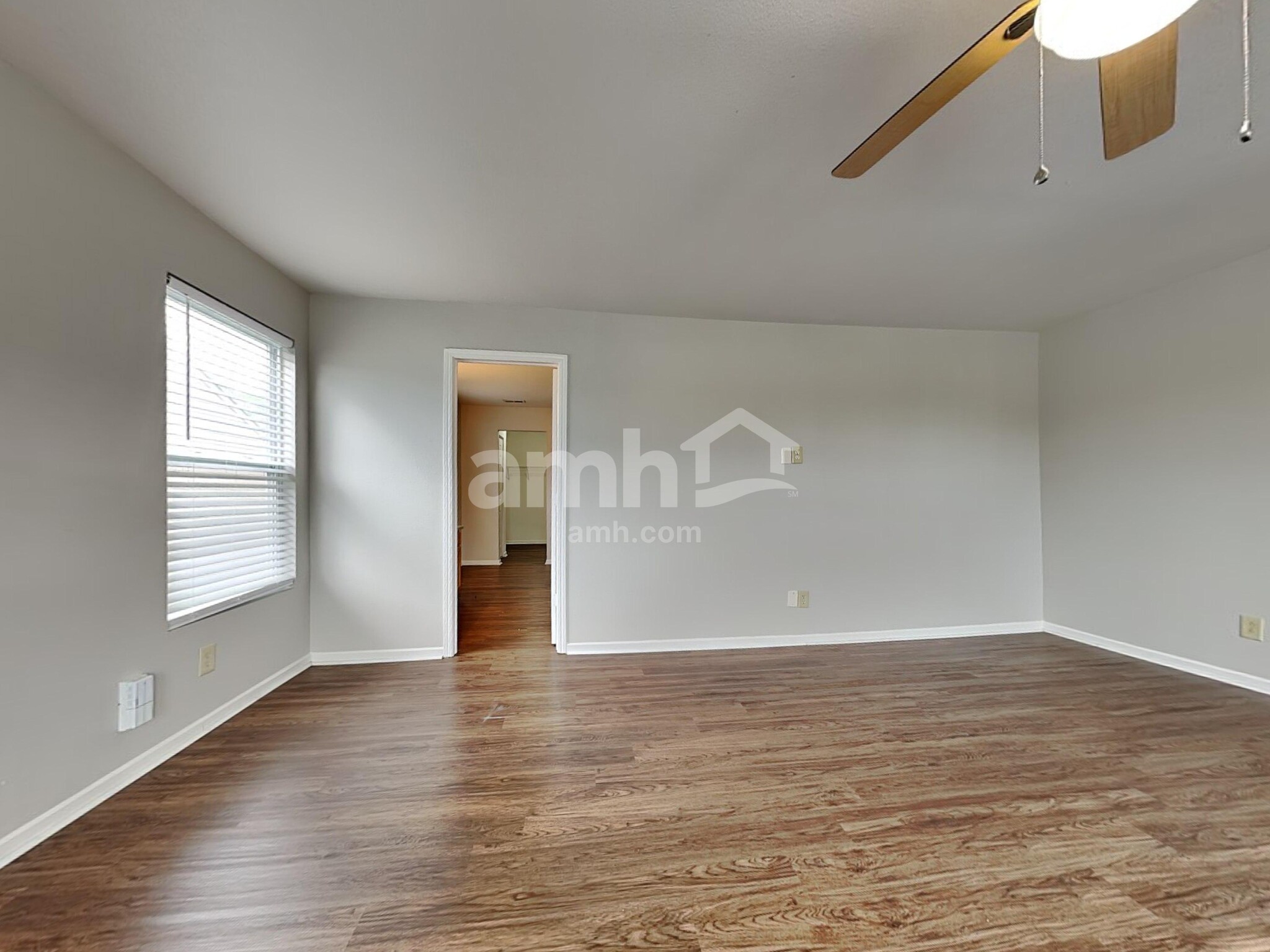 Building Photo - 1516 Bray Dr