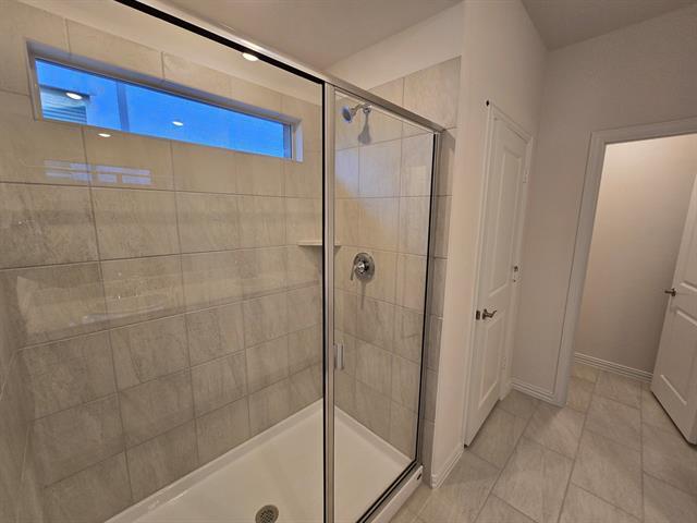 Building Photo - 5717 Rushing River Wy