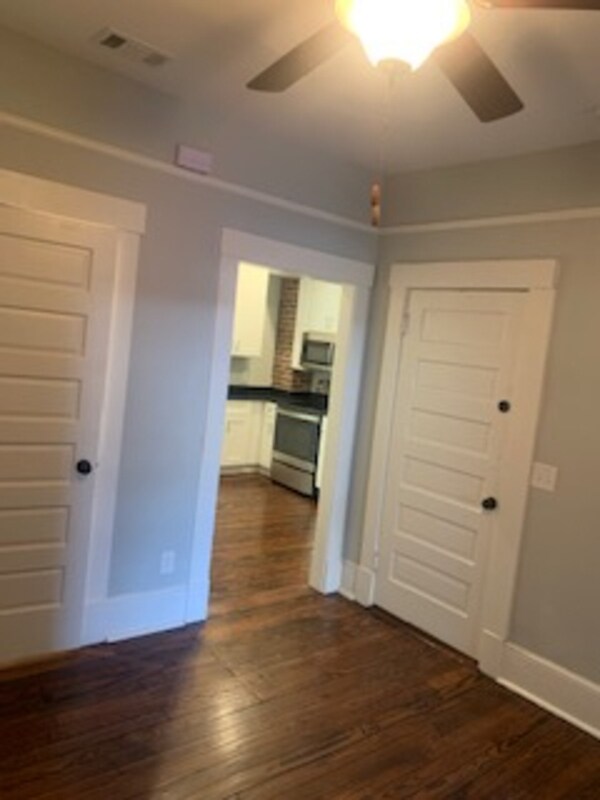 Building Photo - 414 Seiler Ave