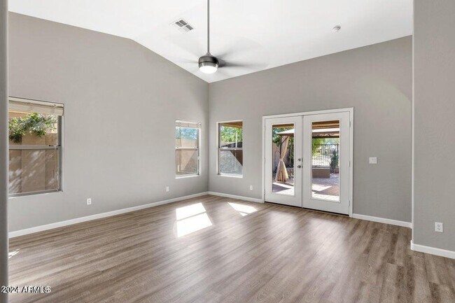 Building Photo - 21303 E Vía Del Palo