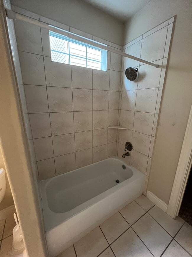 Building Photo - 5940 Kansas St