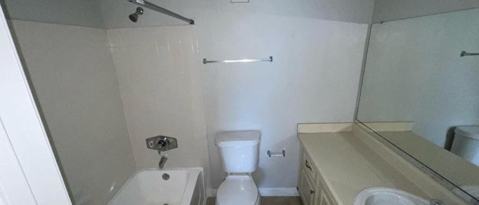Building Photo - 4724 Walden Cir