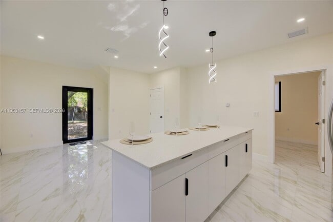 Building Photo - 742 NW 70th St