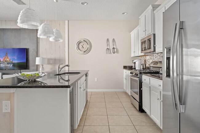 Building Photo - 4799 Terrasonesta Dr