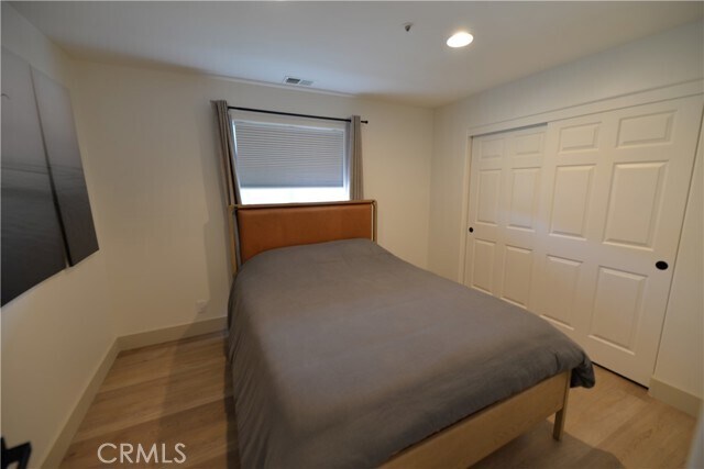 Building Photo - 223 W Avenida Palizada