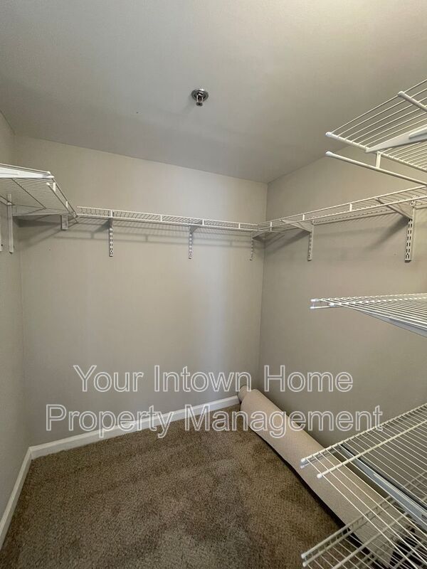 Building Photo - 275 13th St NE
