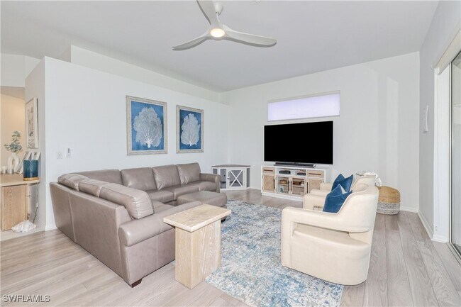 Building Photo - 22589 Island Lakes Dr