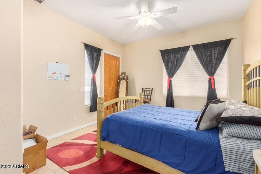 Building Photo - 8115 E Sand Flower Dr