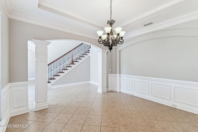Building Photo - 263 Stonewell Dr