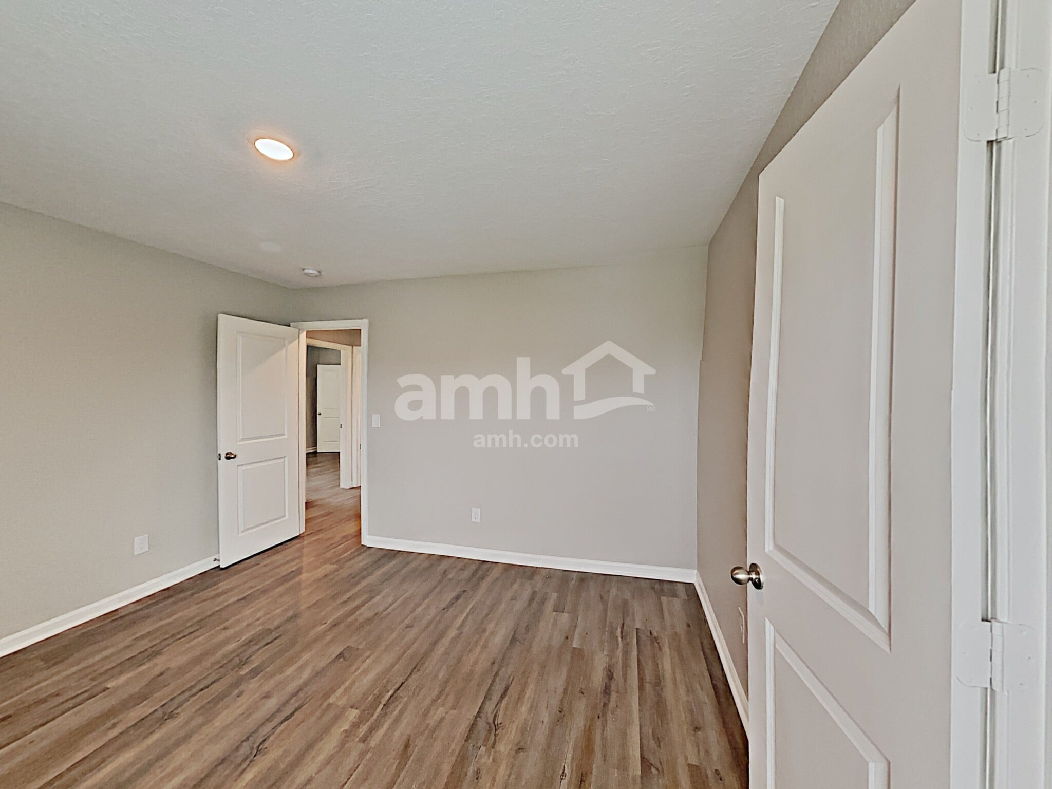Building Photo - 4904 Bridle Path