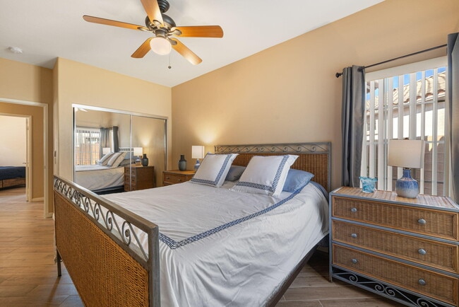 Building Photo - 79699 Carmel Valley Ave