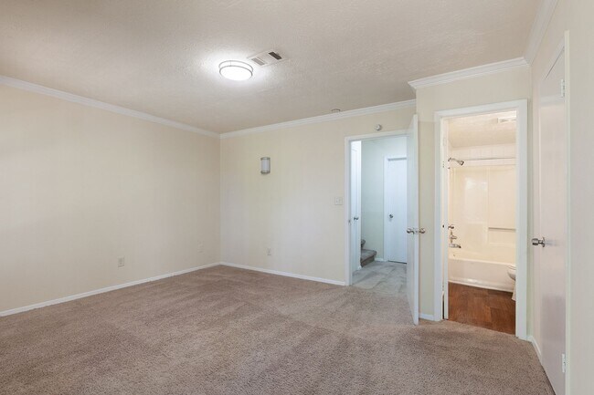 Building Photo - 3109 Destin Cir
