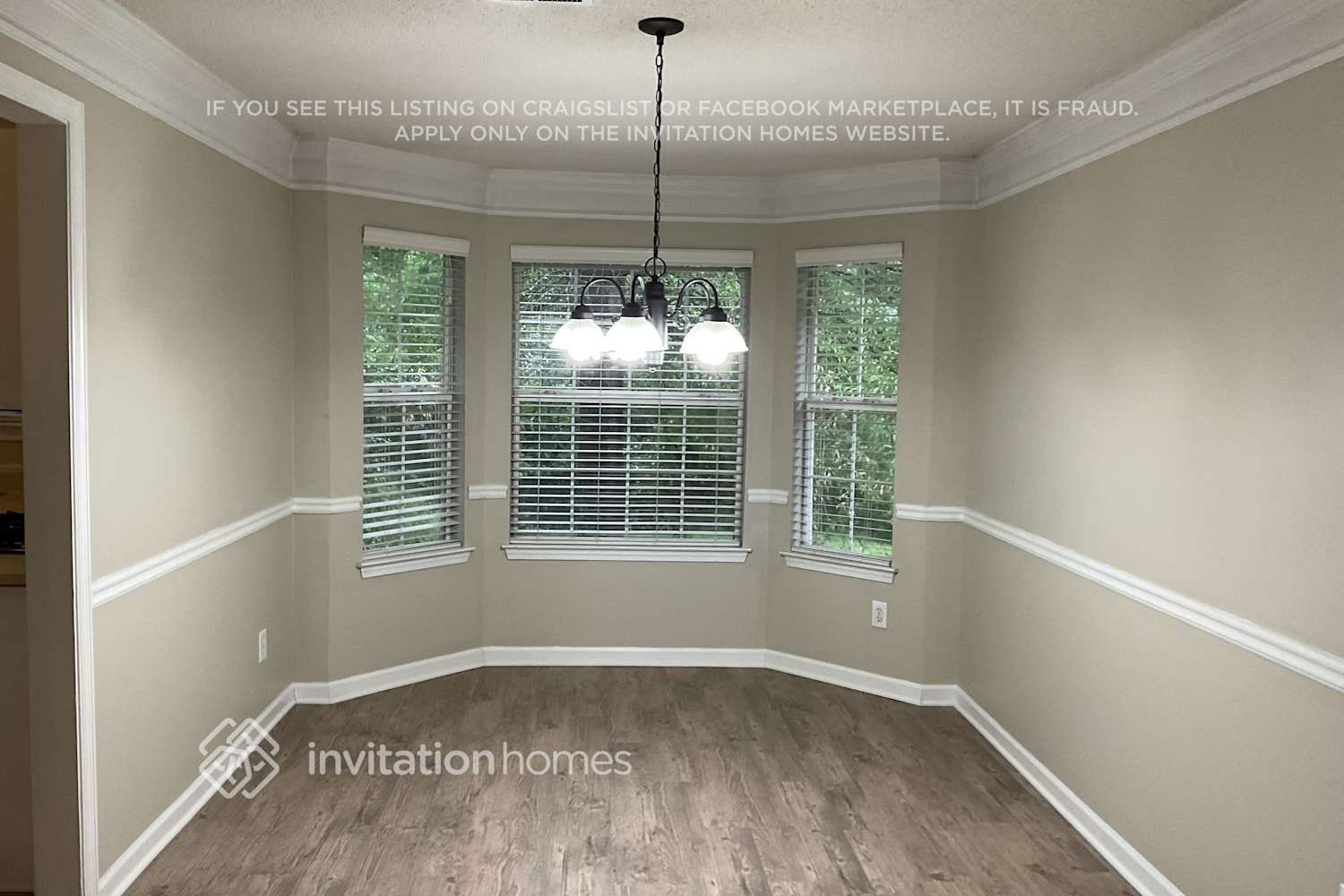 Building Photo - 5725 Crystal Springs Way