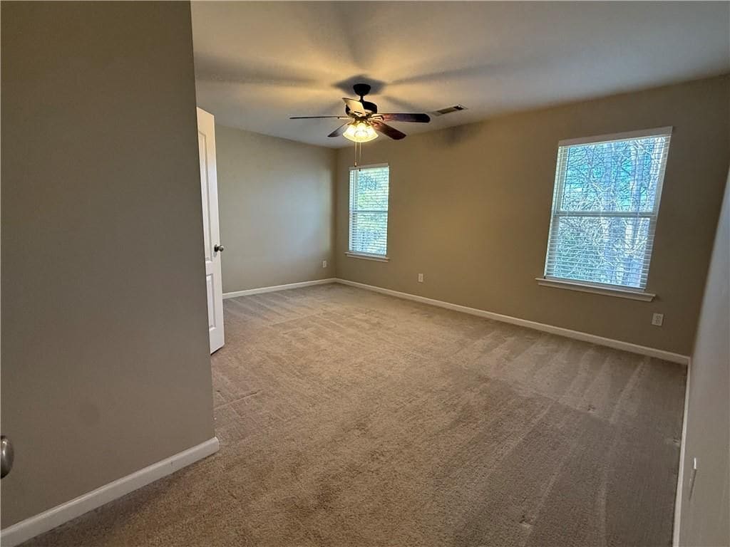 Building Photo - 314 Pin Oak Ave