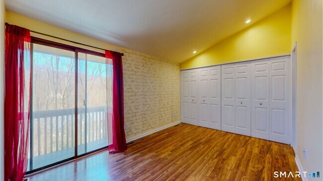 Building Photo - 54 Clubhouse Dr