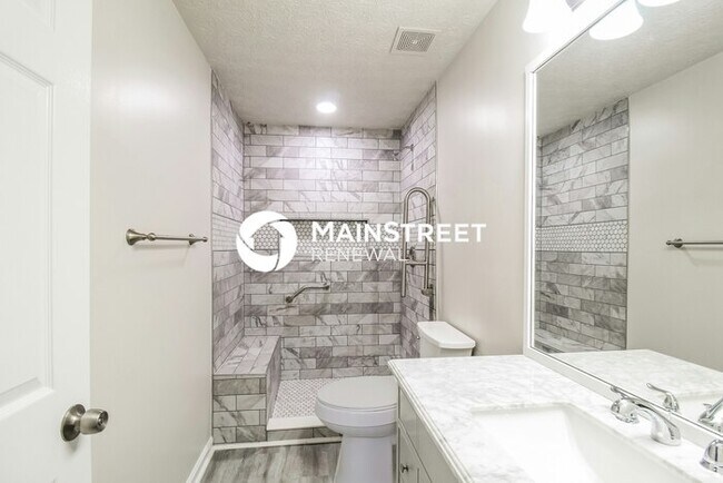 Building Photo - 3 Bedroom Pet-Friendly Home in Covington, GA with Main Street Renewal