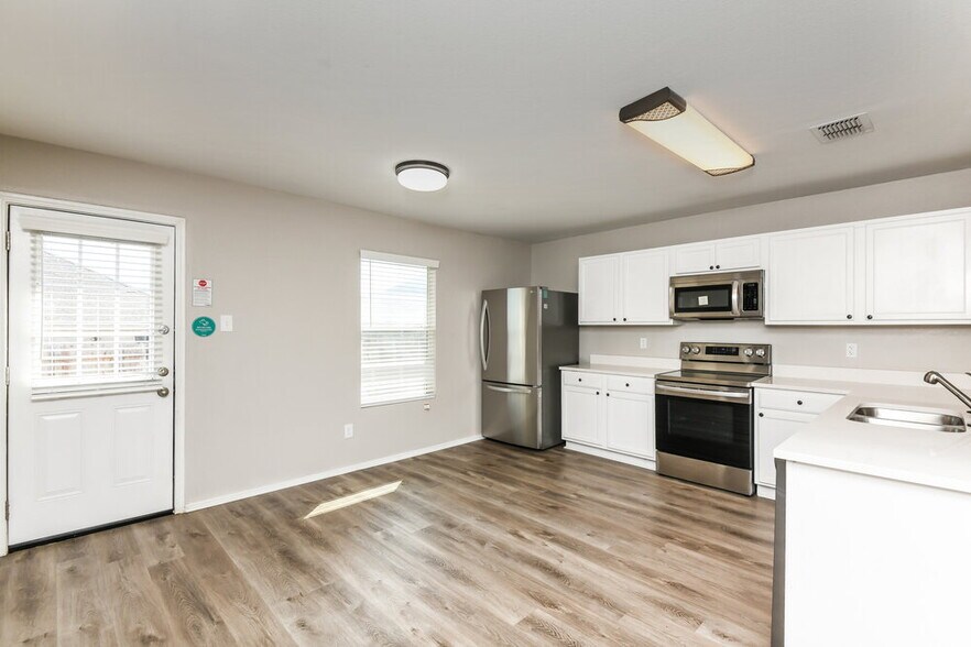 Building Photo - 1433 Lauren Dr