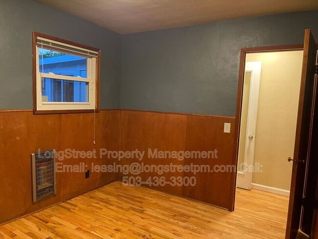 Building Photo - 1630 SW 15th Ave