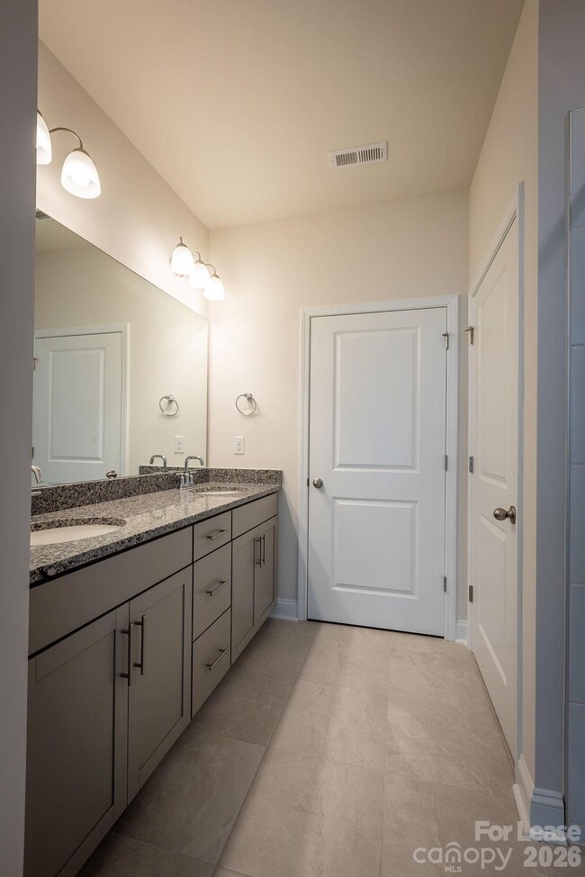 Building Photo - 4160 Steel Wy