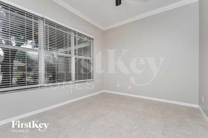 Building Photo - 1102 Lumsden Trace Cir