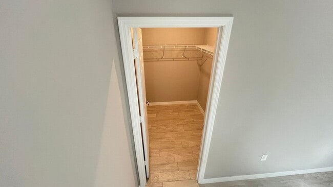 Building Photo - Stunning 3 Bedroom, 2 Bath Home in Palm Bay!