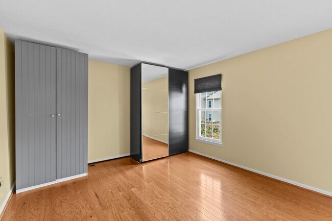 Building Photo - 5411 Castlestone Dr