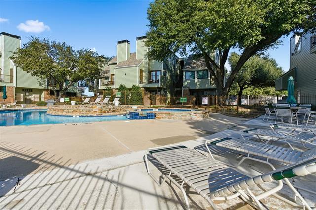 Building Photo - 3101 Sondra Dr