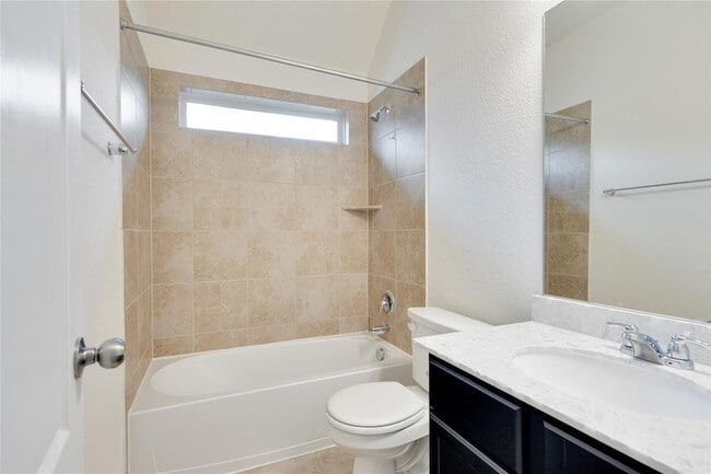 Building Photo - 6533 Leonardo Cove