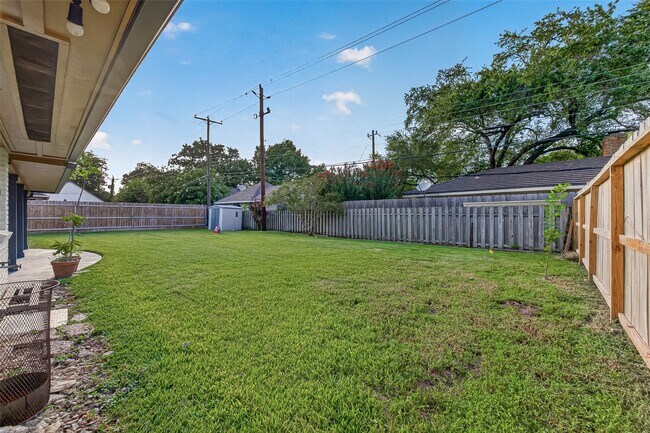 Building Photo - 12930 Kimberley Ln