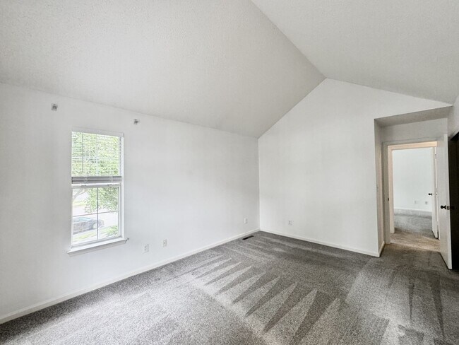 Building Photo - 2-Bedroom Condo Ready NOW! 2 Primary Suite...